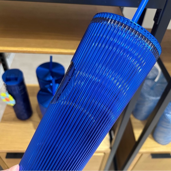 Starbucks Blue Pleated Chrome Cup Anodized Metallic Tumbler Venti 24oz New 2024 - Picture 16 of 17